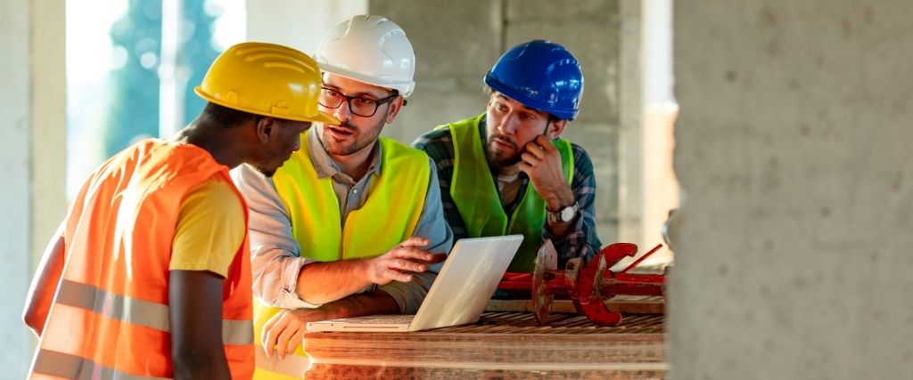 Team scaling with user access and permissions in contract management software