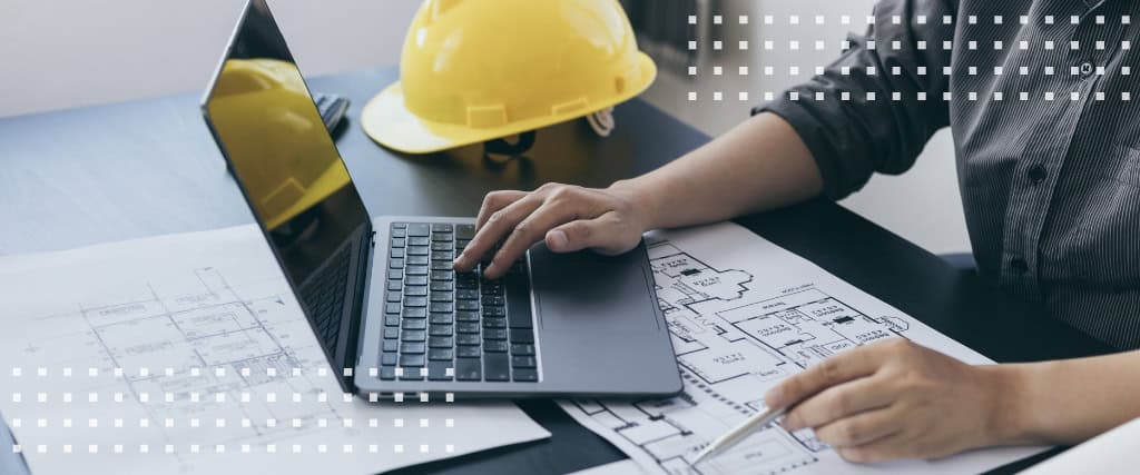 General contractor using a document editor to manage construction contracts